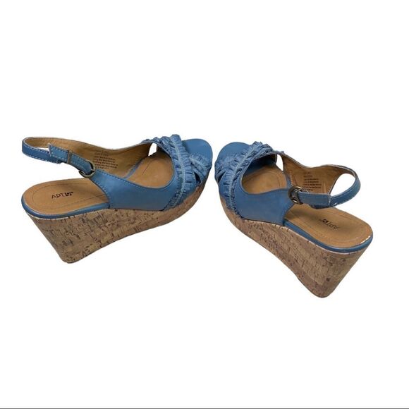 Apt. 9 Slingback Open Toe Wedge Cork Heel Sandals - Picture 4 of 10